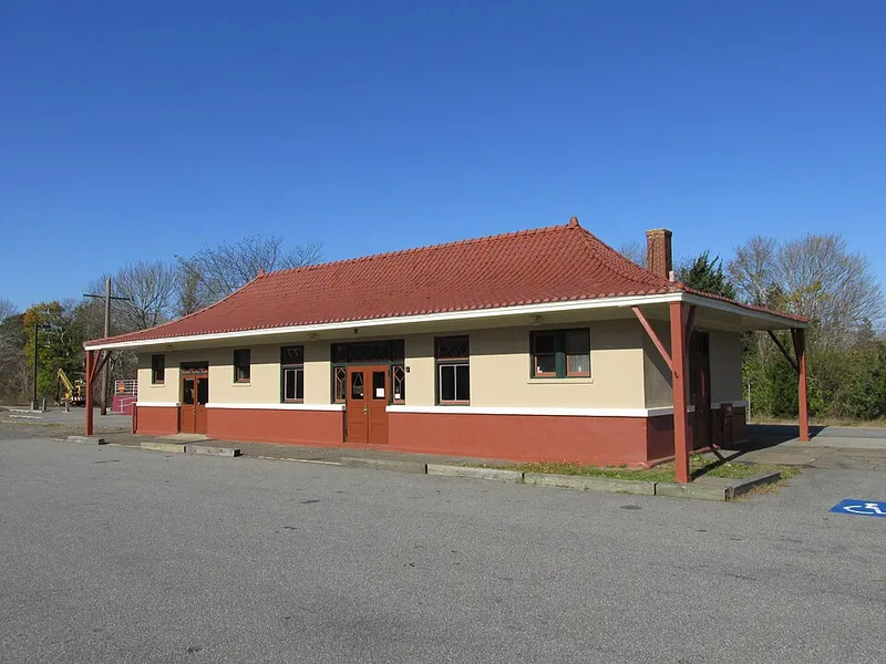 Cape Cod Chapter NRHS | West Barnstable Station