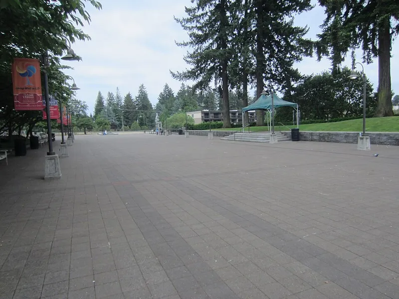 Millennium Plaza Park
