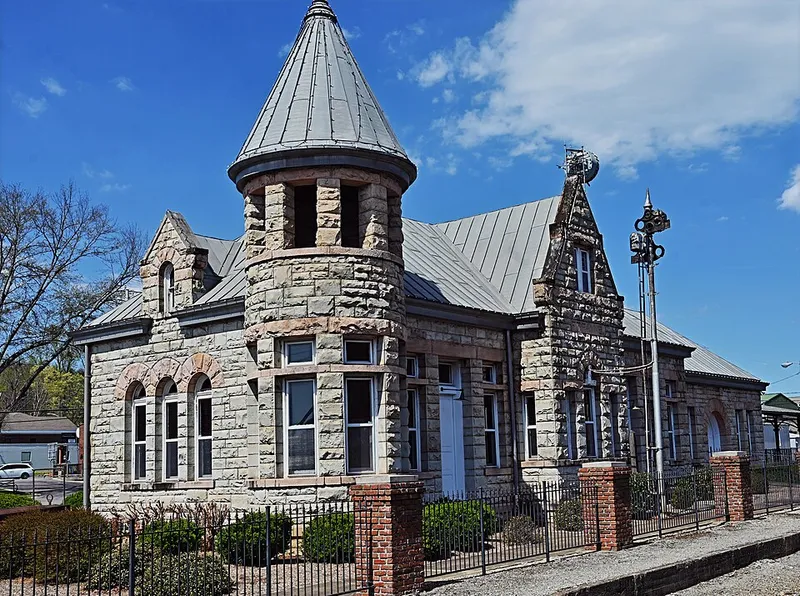 Fort Payne Hosiery Museum