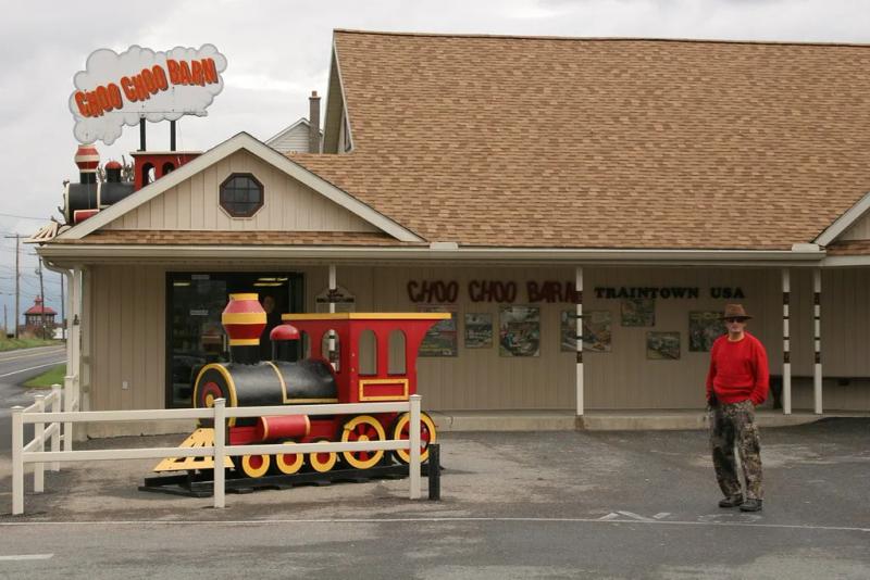 Choo Choo Barn