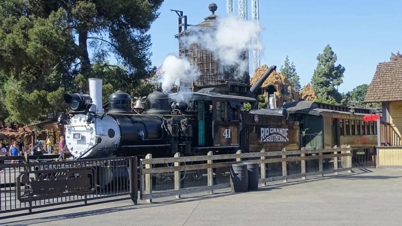 Knotts Berry Farm Calico Railroad