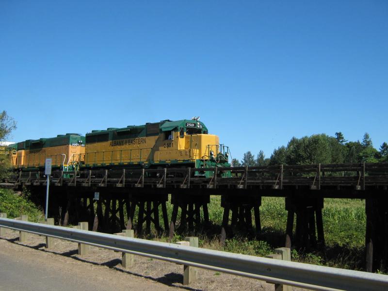 Santiam Excursion Trains