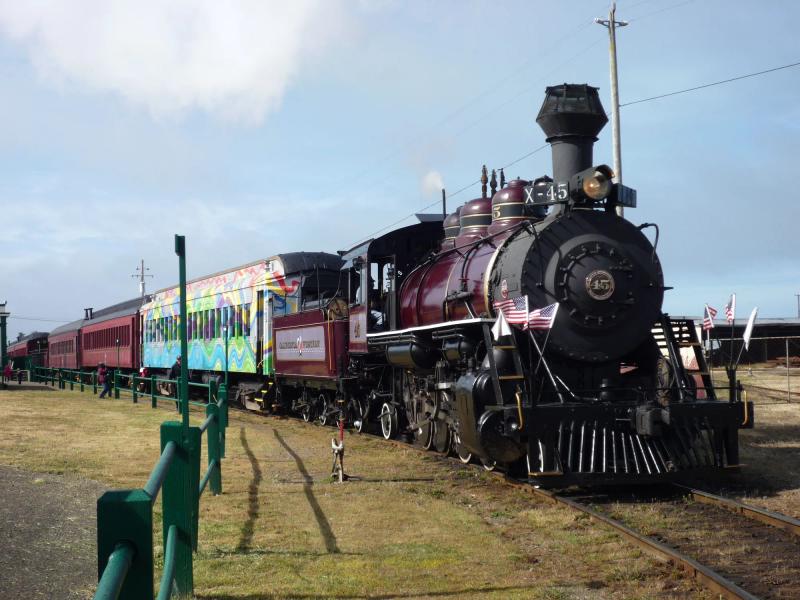 Skunk Trains - The California Western Railroad